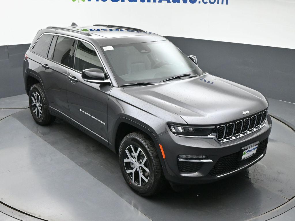 new 2025 Jeep Grand Cherokee car, priced at $43,760