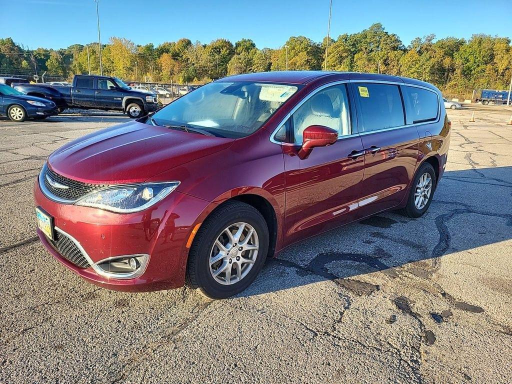 used 2020 Chrysler Pacifica car, priced at $23,530