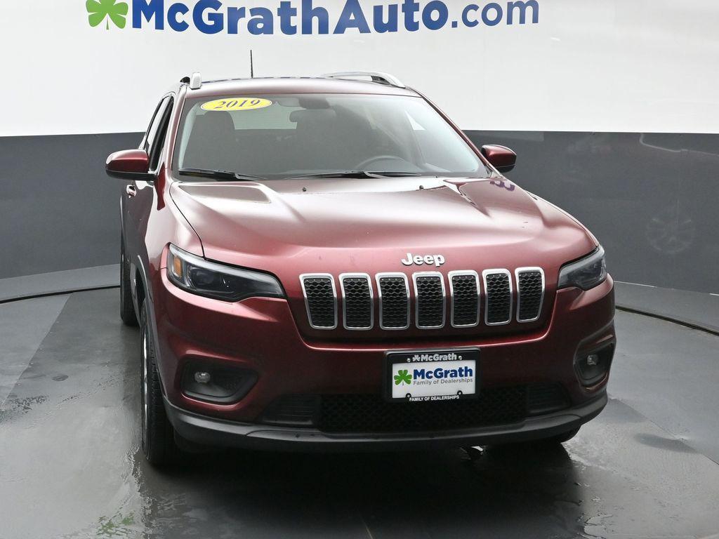used 2019 Jeep Cherokee car, priced at $9,990