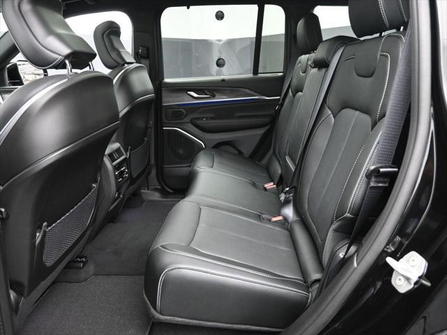 new 2025 Jeep Grand Cherokee car, priced at $55,851