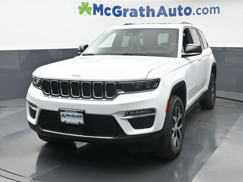 new 2025 Jeep Grand Cherokee car, priced at $42,665