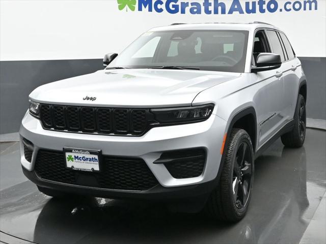 new 2025 Jeep Grand Cherokee car, priced at $40,175