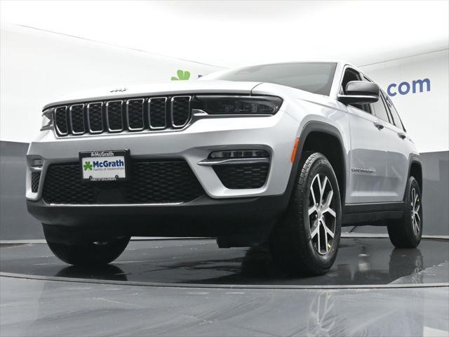 new 2025 Jeep Grand Cherokee car, priced at $45,199