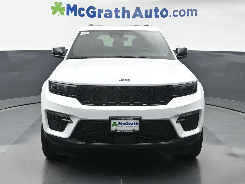 new 2025 Jeep Grand Cherokee car, priced at $45,890