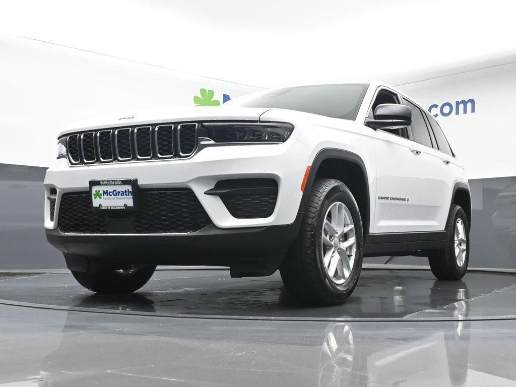 new 2025 Jeep Grand Cherokee car, priced at $36,325