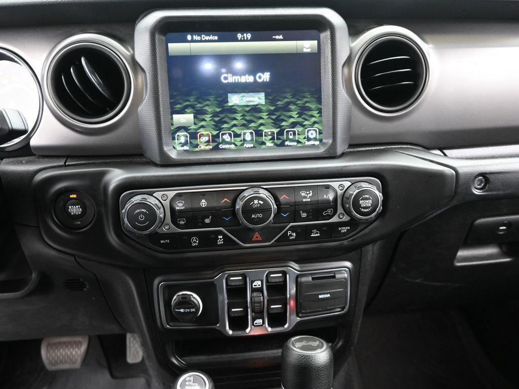 used 2021 Jeep Wrangler Unlimited car, priced at $30,872