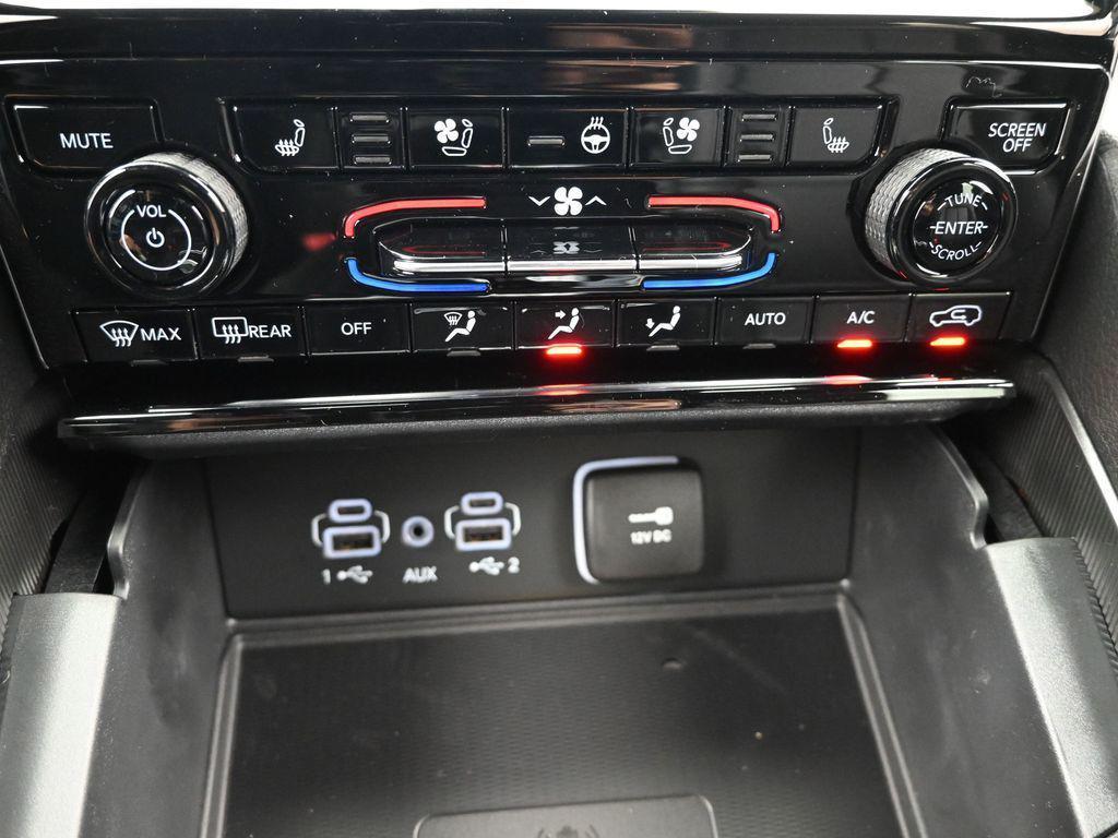 new 2025 Jeep Grand Cherokee car, priced at $48,815