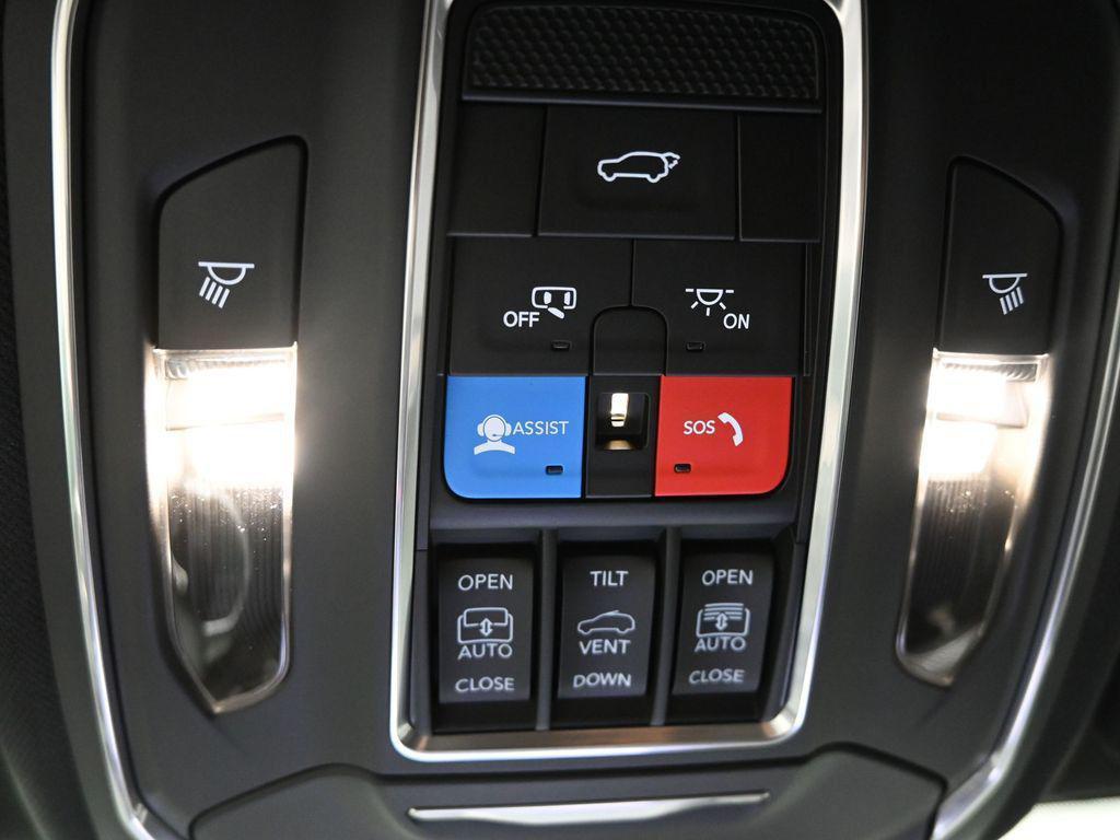 new 2025 Jeep Grand Cherokee L car, priced at $46,610