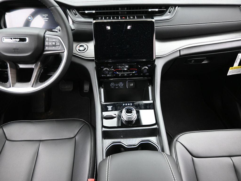 new 2025 Jeep Grand Cherokee L car, priced at $46,610
