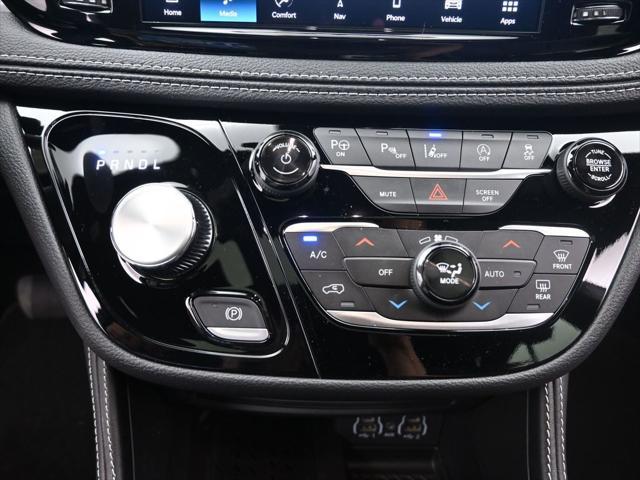 new 2025 Chrysler Pacifica car, priced at $49,906