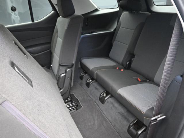 used 2021 Chevrolet Traverse car, priced at $20,330