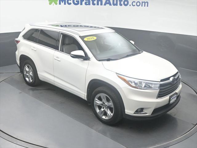 used 2016 Toyota Highlander car, priced at $21,900