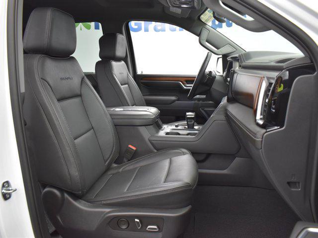 used 2022 GMC Sierra 1500 car, priced at $47,900