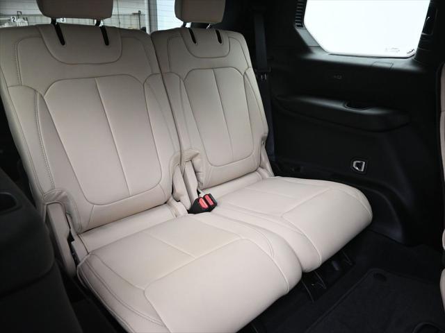 new 2025 Jeep Grand Cherokee L car, priced at $48,537
