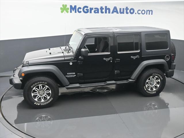 used 2013 Jeep Wrangler Unlimited car, priced at $15,500