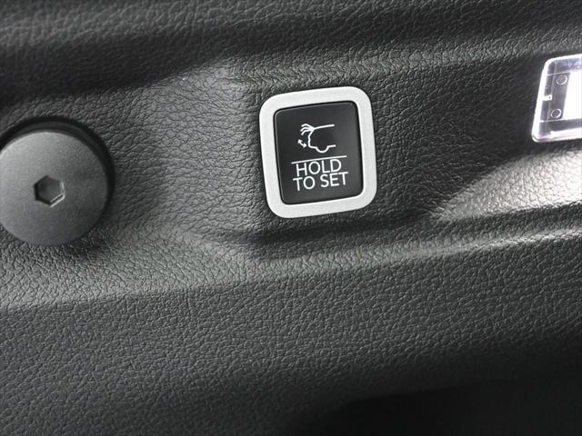new 2025 Jeep Grand Cherokee L car, priced at $42,572