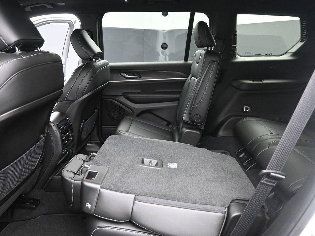 new 2025 Jeep Grand Cherokee L car, priced at $45,515