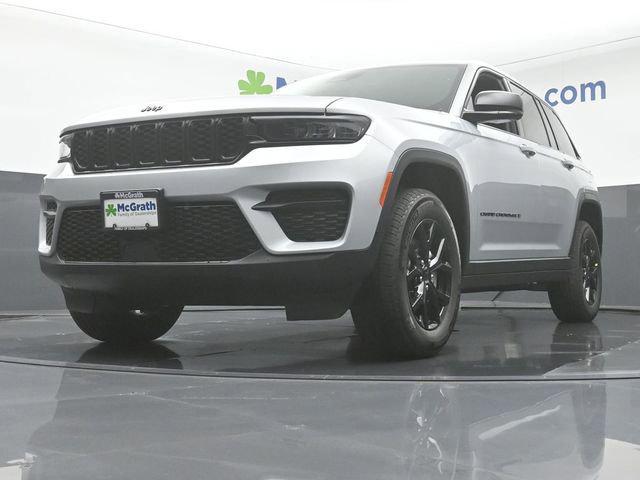 new 2025 Jeep Grand Cherokee car, priced at $41,625