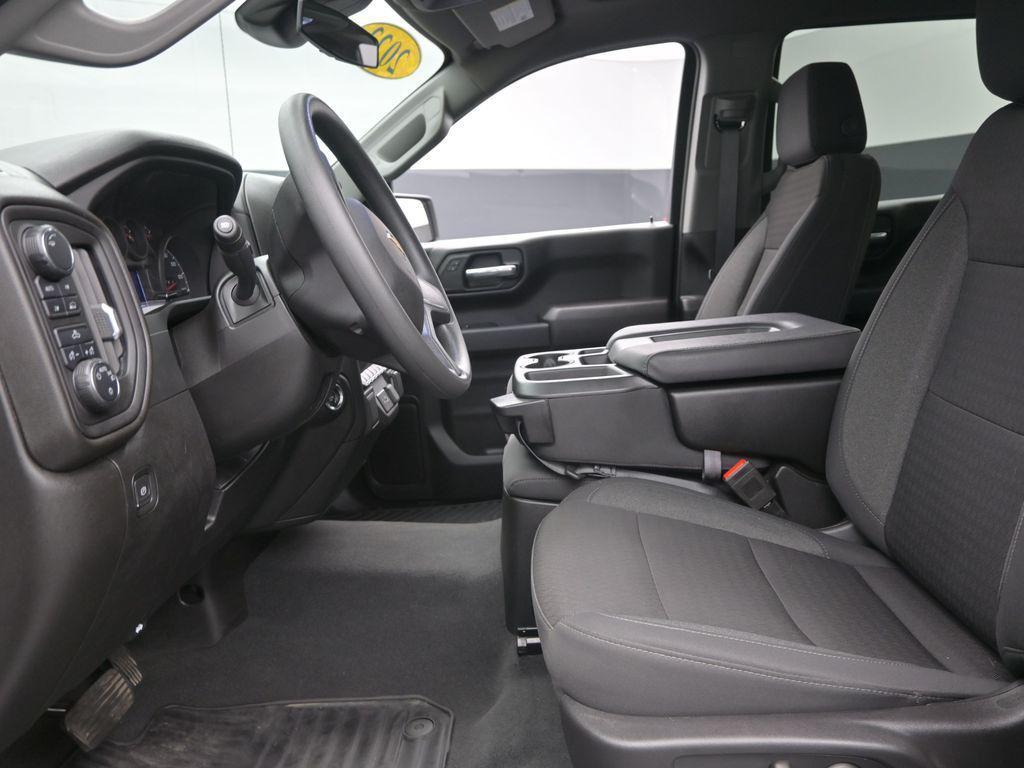 used 2024 Chevrolet Silverado 1500 car, priced at $35,131