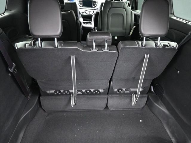 new 2025 Chrysler Pacifica car, priced at $48,411