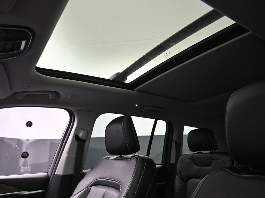 used 2022 Jeep Grand Cherokee 4xe car, priced at $30,900