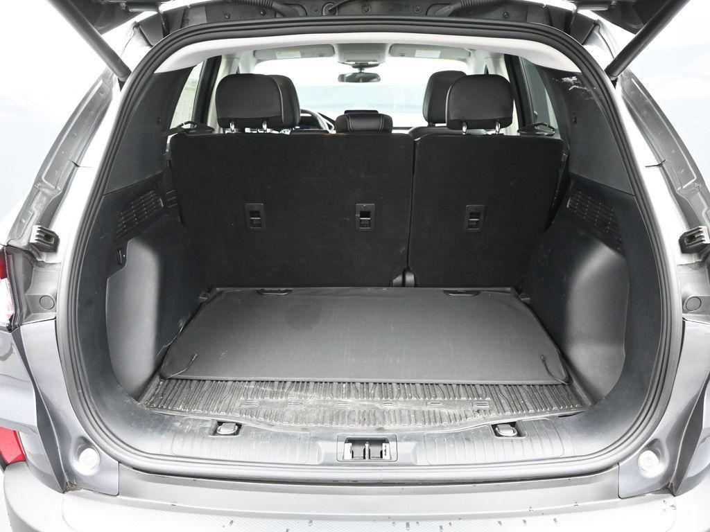 used 2022 Ford Escape car, priced at $23,900