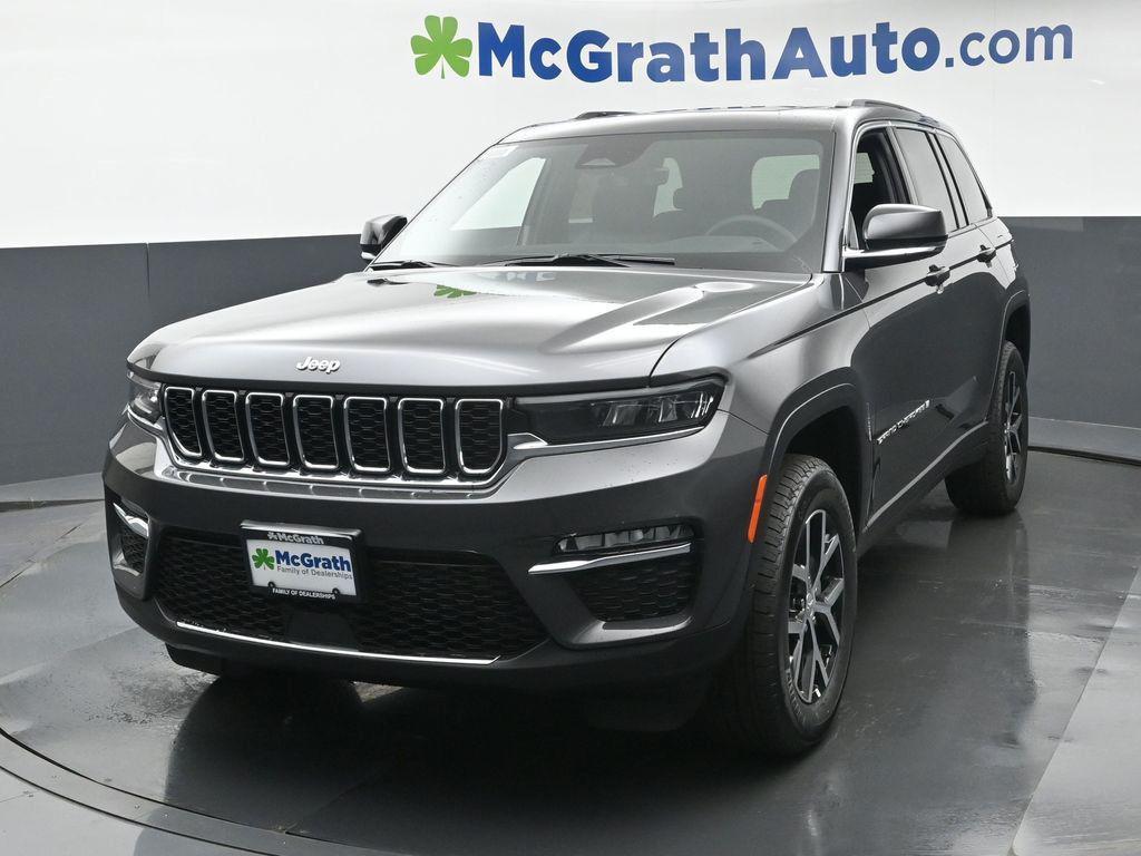 new 2025 Jeep Grand Cherokee car, priced at $43,760