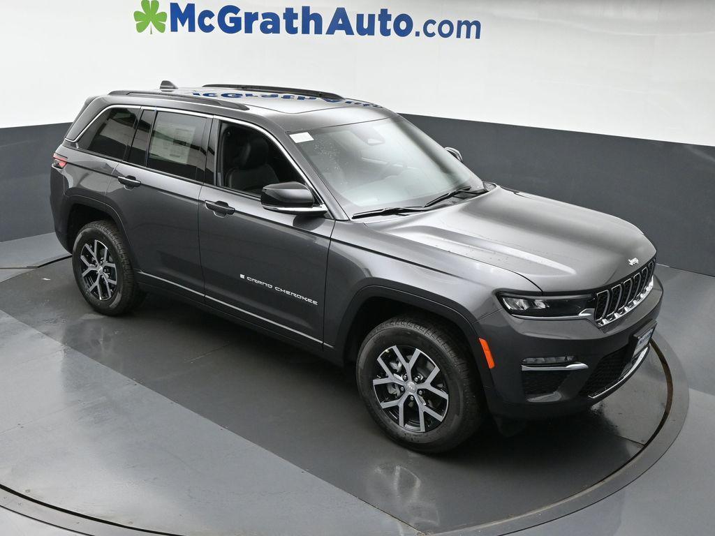 new 2025 Jeep Grand Cherokee car, priced at $43,760