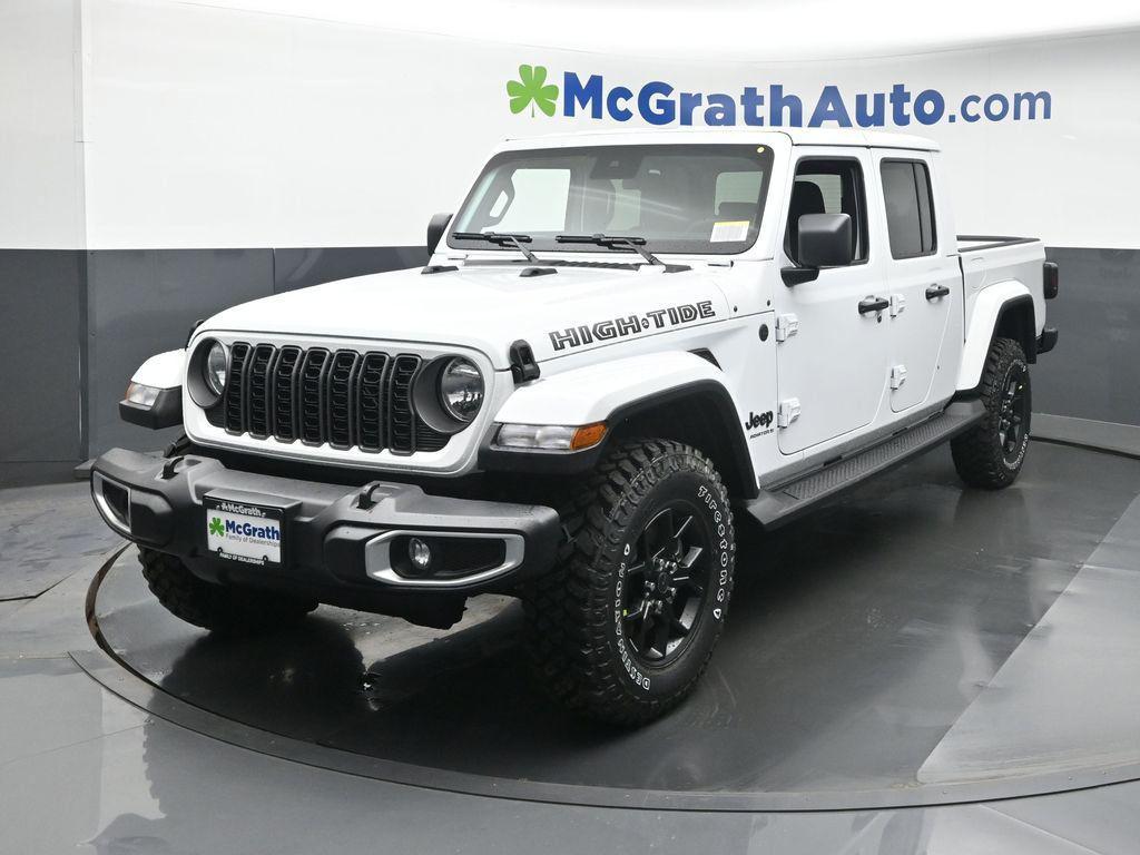 new 2025 Jeep Gladiator car, priced at $45,840