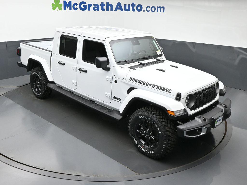 new 2025 Jeep Gladiator car, priced at $45,840