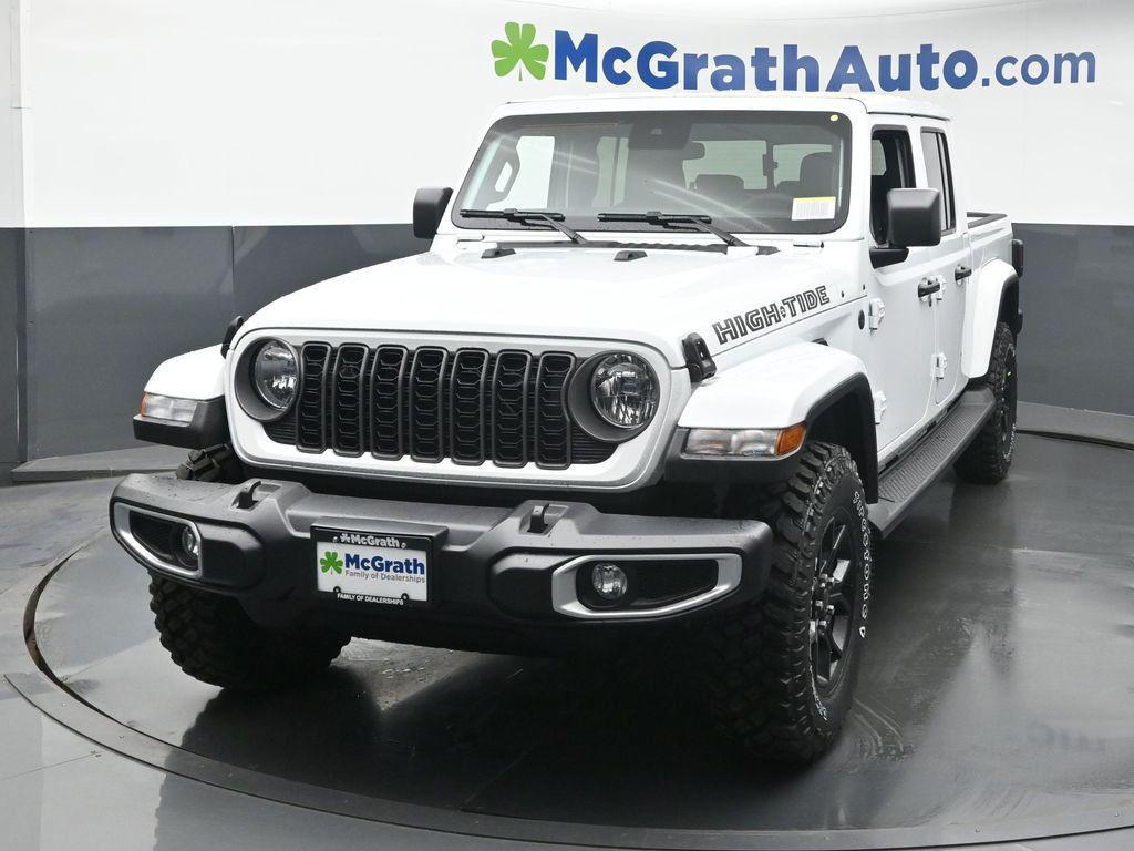 new 2025 Jeep Gladiator car, priced at $45,840