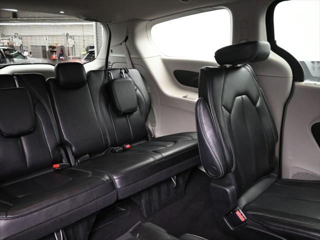 used 2023 Chrysler Pacifica car, priced at $25,333