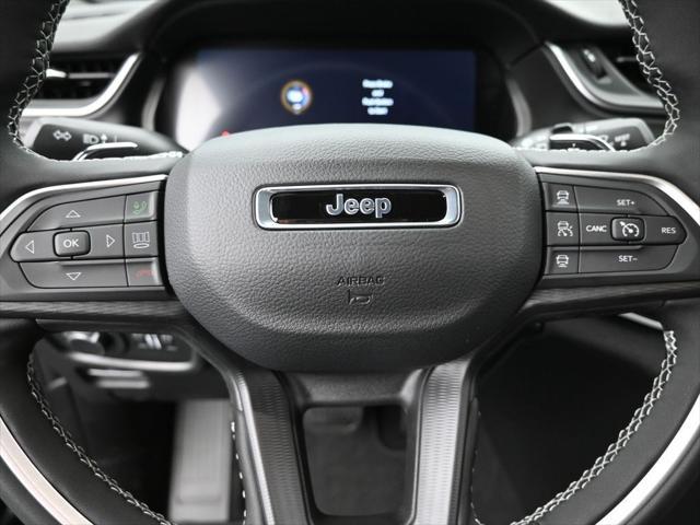 new 2025 Jeep Grand Cherokee car, priced at $42,030