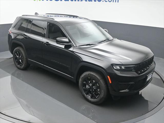 new 2025 Jeep Grand Cherokee car, priced at $42,030