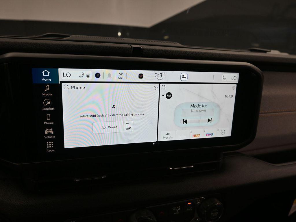 new 2025 Jeep Gladiator car, priced at $42,885