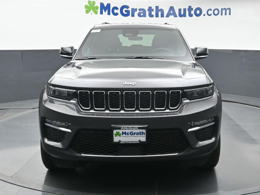 new 2025 Jeep Grand Cherokee car, priced at $44,755