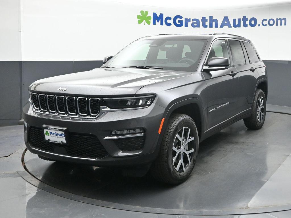 new 2025 Jeep Grand Cherokee car, priced at $44,755