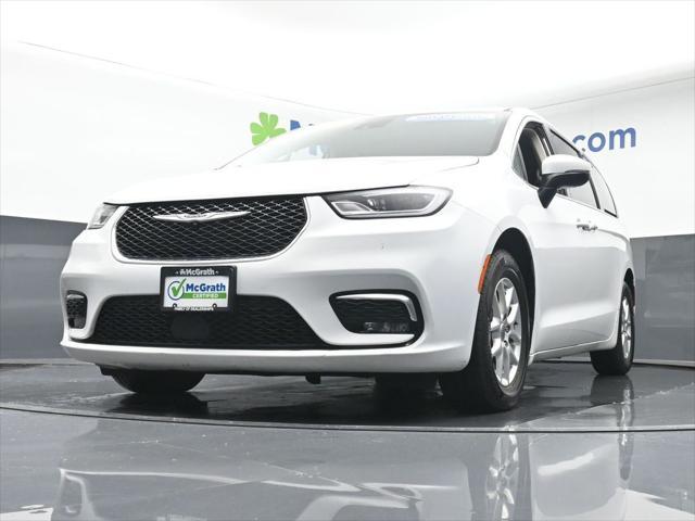 used 2023 Chrysler Pacifica car, priced at $25,700