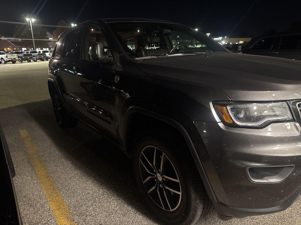 used 2017 Jeep Grand Cherokee car, priced at $18,376