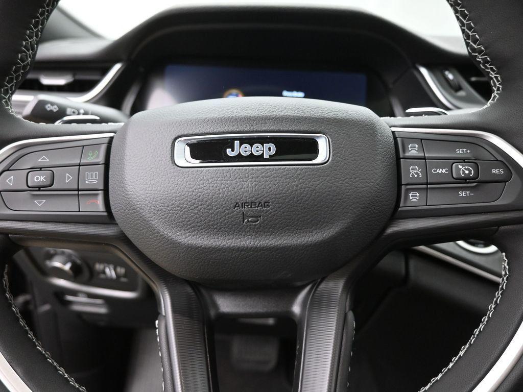 new 2025 Jeep Grand Cherokee L car, priced at $43,730