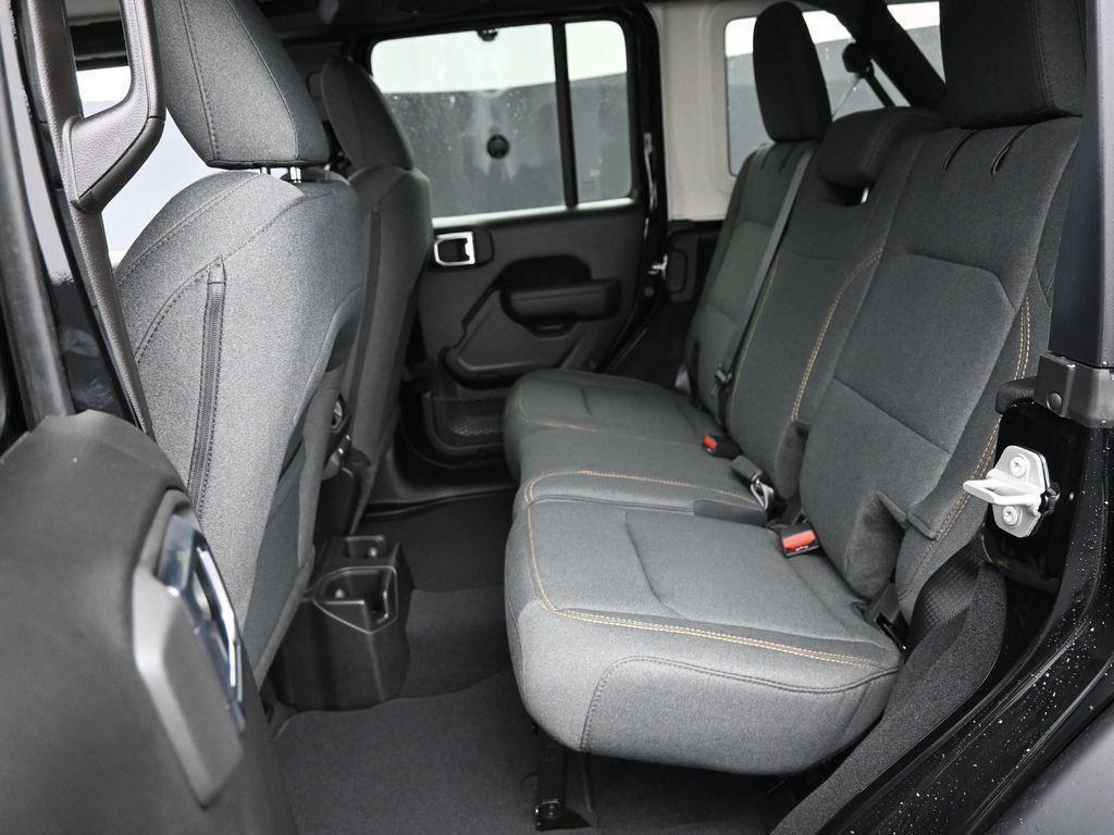 new 2025 Jeep Wrangler car, priced at $45,175