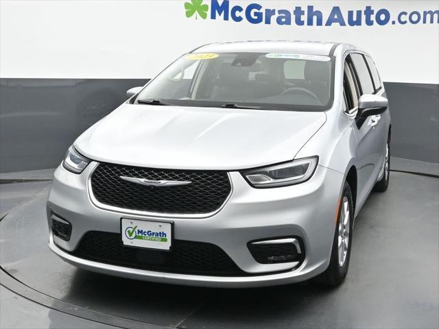 used 2023 Chrysler Pacifica car, priced at $25,700