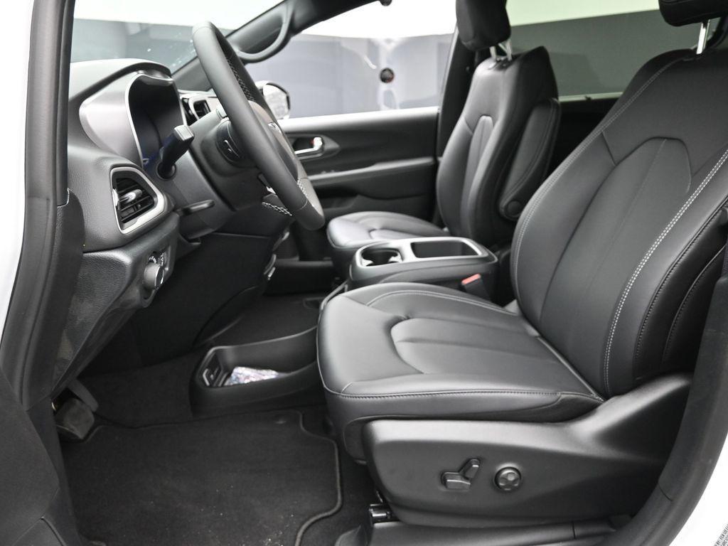 new 2026 Chrysler Voyager car, priced at $40,490