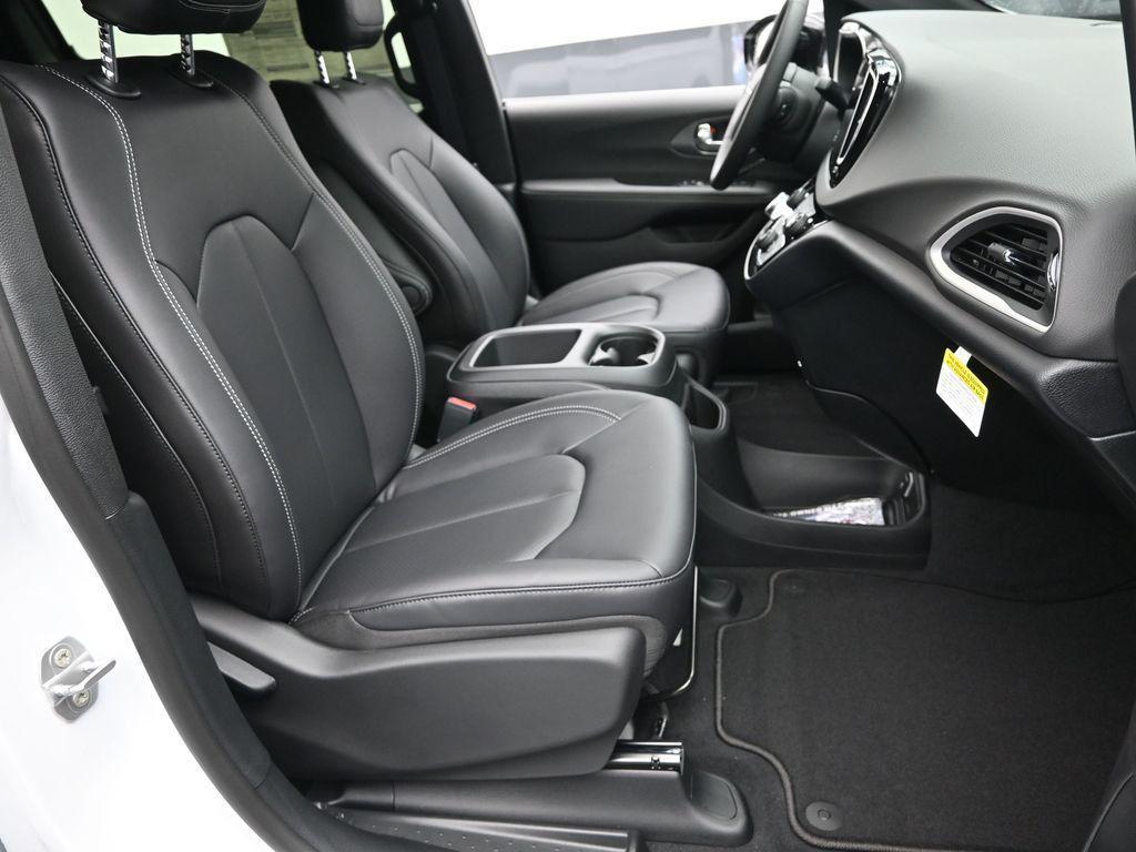 new 2026 Chrysler Voyager car, priced at $40,490