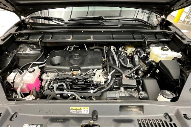 used 2021 Toyota Highlander Hybrid car, priced at $29,589