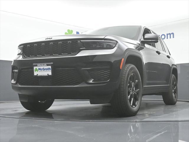 new 2025 Jeep Grand Cherokee car, priced at $38,530