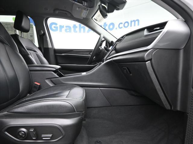 used 2023 Jeep Grand Cherokee car, priced at $28,700