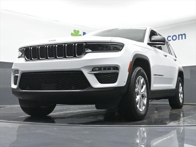 used 2023 Jeep Grand Cherokee car, priced at $38,900