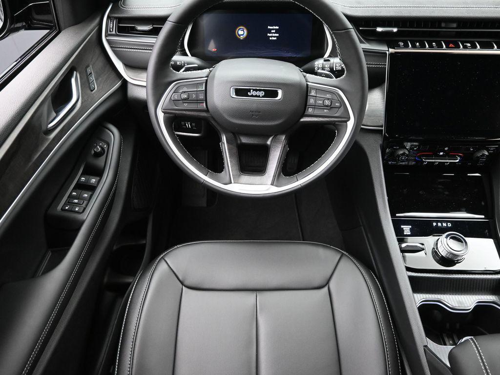 new 2025 Jeep Grand Cherokee car, priced at $46,485