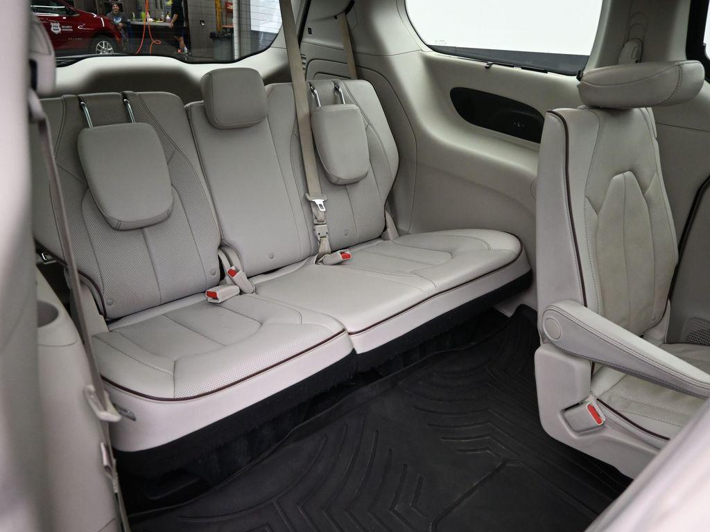 used 2017 Chrysler Pacifica car, priced at $15,089